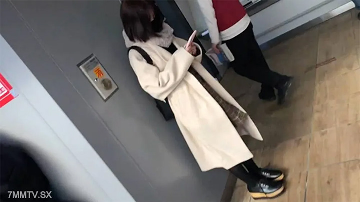 fc2-ppv-4793109-前30名優惠500日元-Riko，19歲-1，面部採訪（13）。一個在嚴格家庭中長大的普通